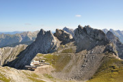 Blick zurück in die Karwendelgrube mit Westlicher Karwendelspitze